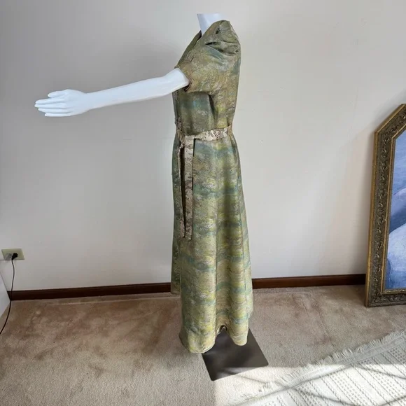 Original 1930s Chinese Silk Brocade House Coat Robe Dress Floral Frog Closures - Picture 6 of 17